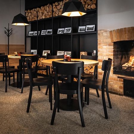 Hotel Schwarz Nové Hamry Esterno foto