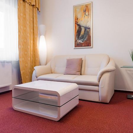 Hotel Schwarz Nové Hamry Esterno foto